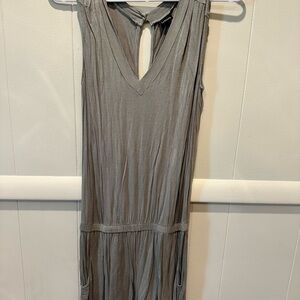 Elegant Gray Sleeveless Dress